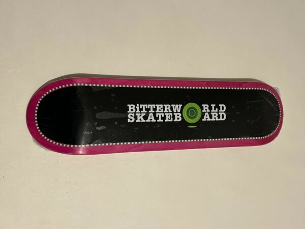 Planche Bitterworld Skateboard Logo 8"