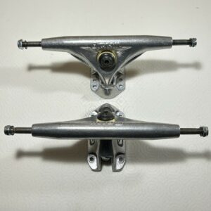 Trucks Crail silver 182mm Hanger