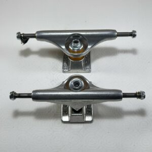 Trucks INDEPENDENT 139mm raw