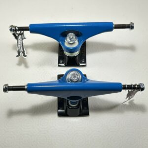 Trucks Krux 8.25" bleu 144mm Hanger