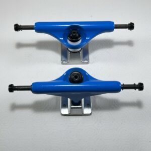 Trucks Trigger hollow bleu 139mm Hanger
