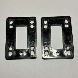 Pads noir x8 trous Epaisseur 6.3mm