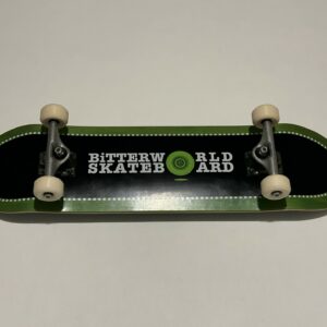 Skate complet Bitterworld skateboard 8.2" x 32.3"