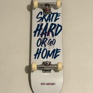 Skate complet Tricks 8" x 31.9"